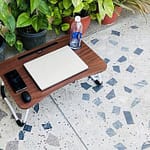 <strong>3 reasons to use a laptop table instead of a regular desk</strong>